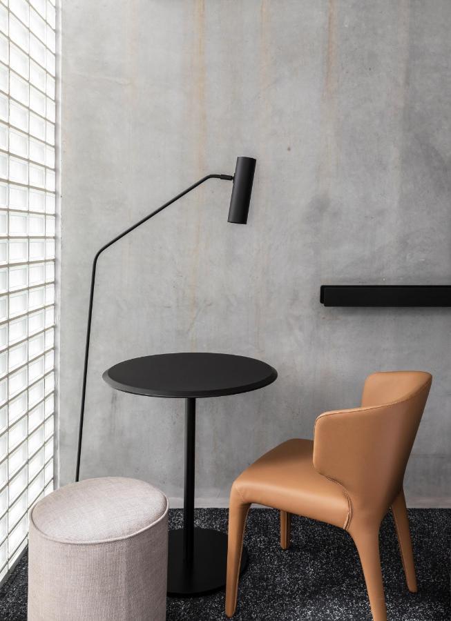 Lancemore Crossley St. Melbourne Luaran gambar Floor lamp